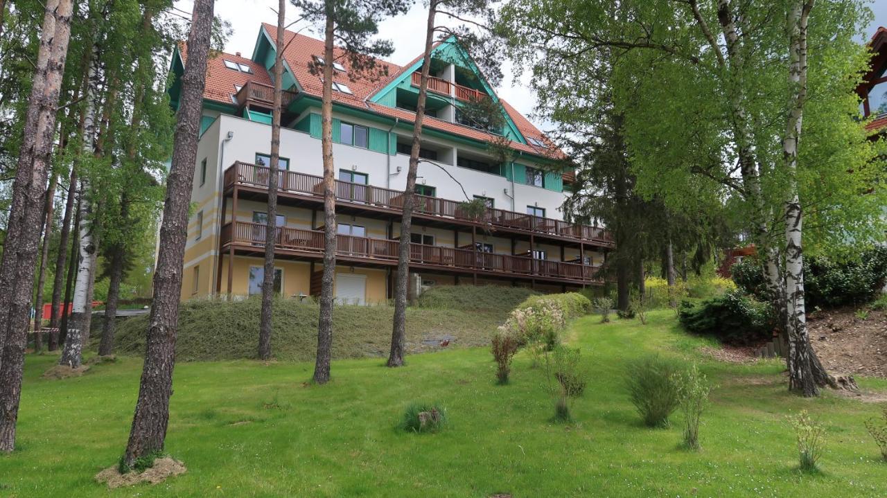 Апартаменти Riviera Lipno 510/17 Ліпно-над-Влтавою Екстер'єр фото