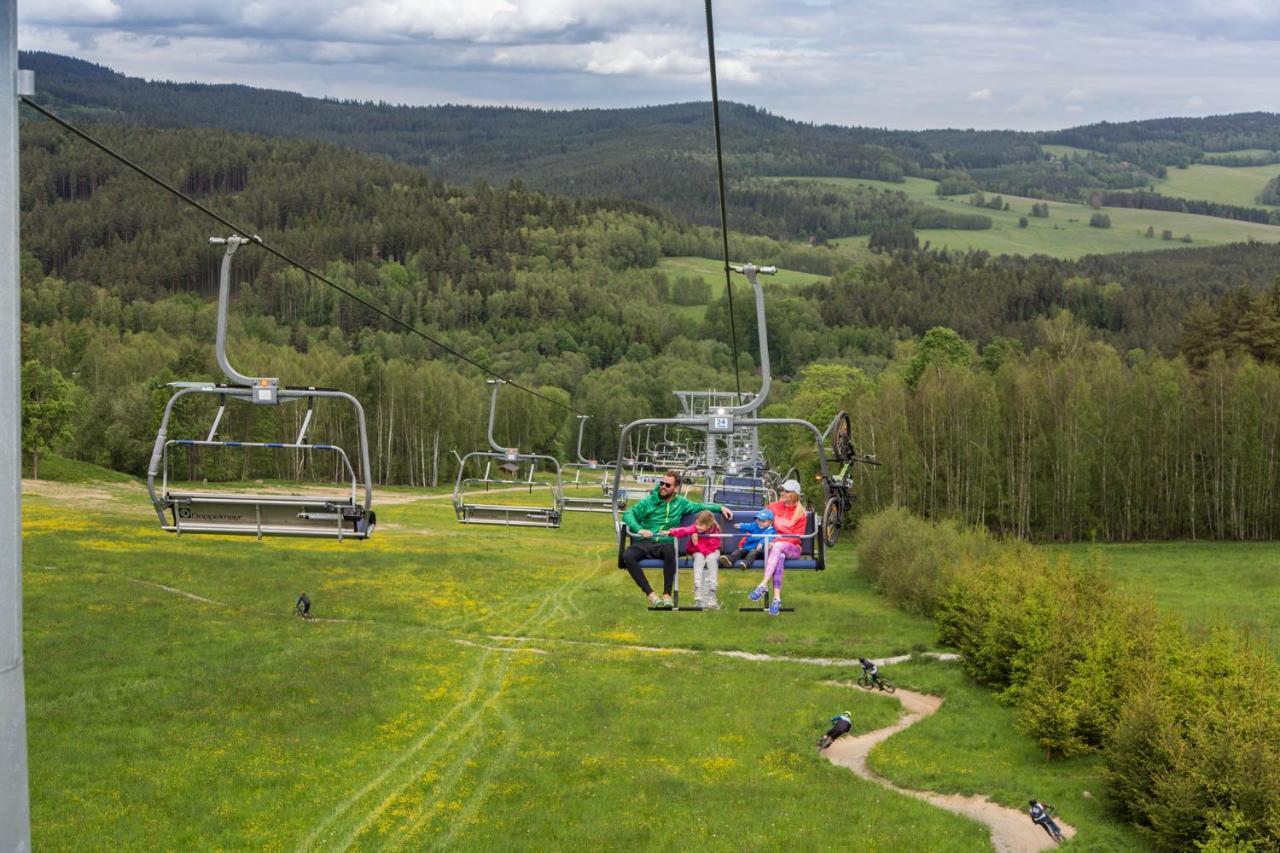 Апартаменти Riviera Lipno 510/17 Ліпно-над-Влтавою Екстер'єр фото